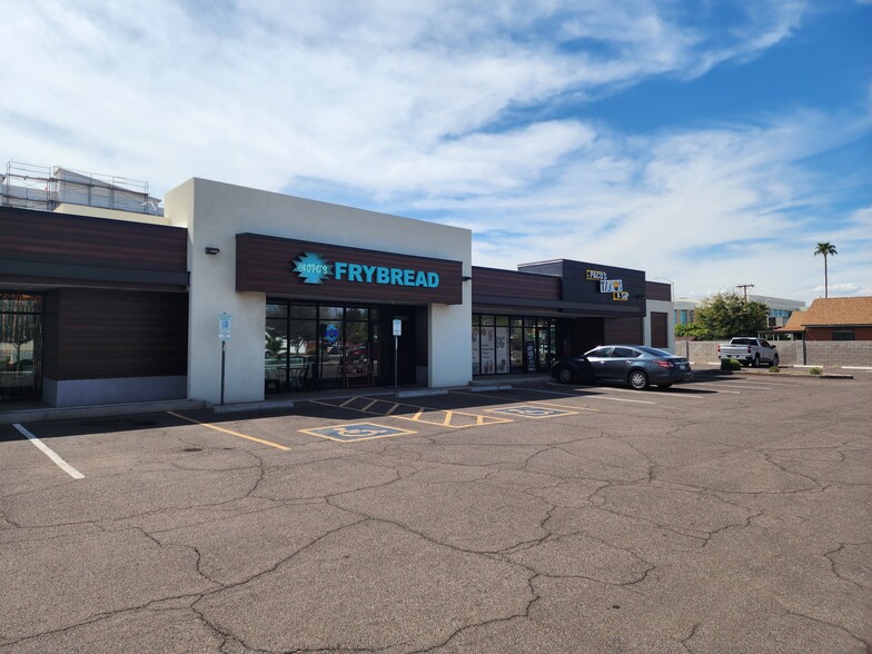 More Photos Of 144 S Mesa Dr, Mesa Restaurant For Lease