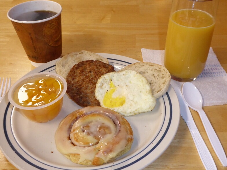 More Photos Of 201 14th St W, Hardin Hotel For Sale