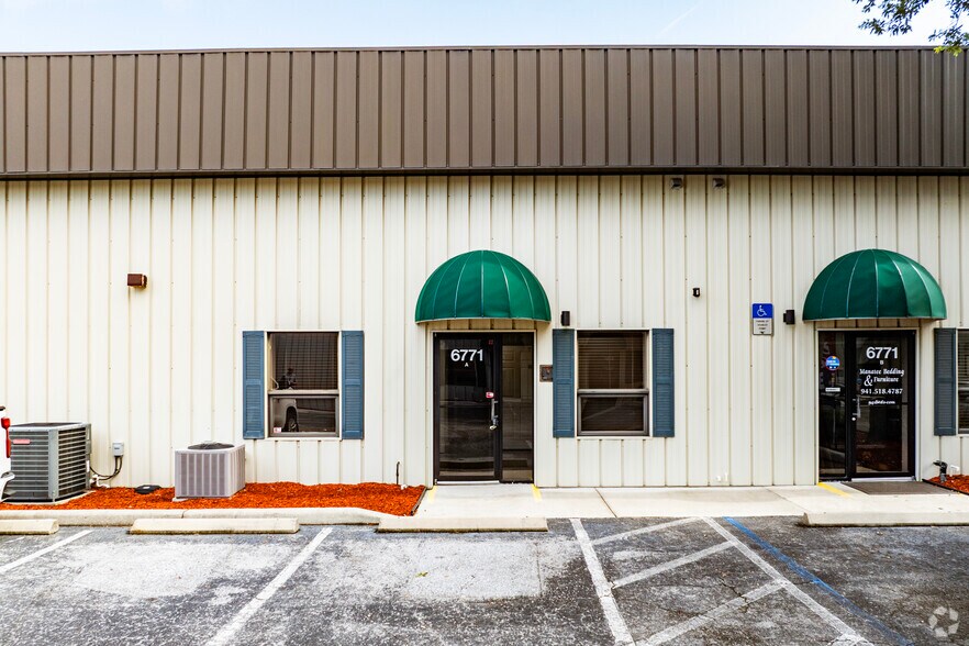 More Photos Of 6771 Whitfield Industrial Ave, Sarasota Unknown For Lease