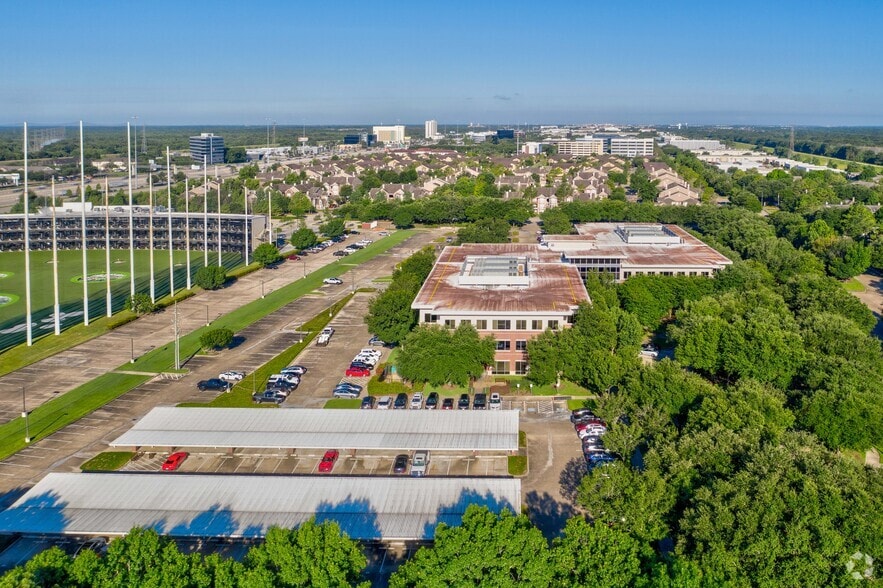 More Photos Of 15115 Park Row, Houston Office For Lease