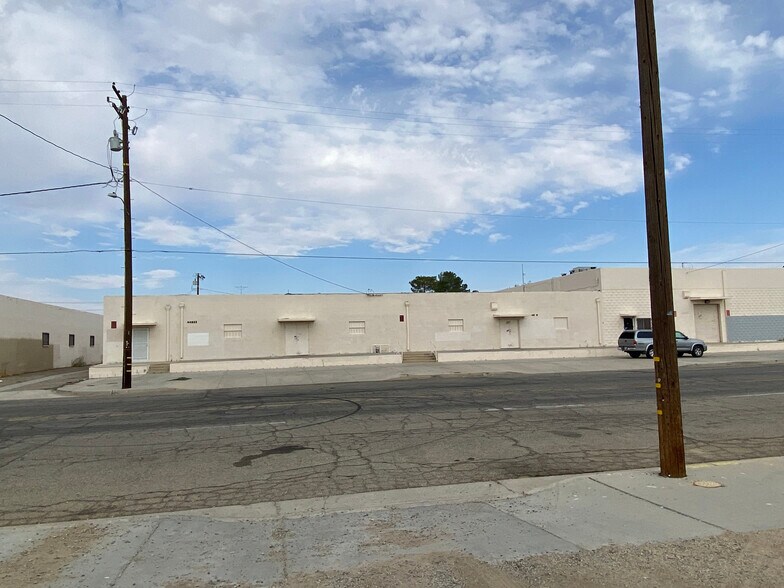More Photos Of 44820 Yucca Ave, Lancaster Warehouse For Sale