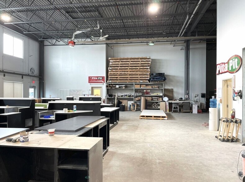 More Photos Of 683 Innovation Dr, Kingston Flex For Lease