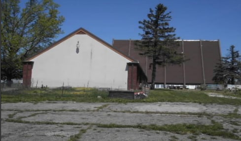 More Photos Of 8925 E 42nd St, Indianapolis Religious Facility For Sale