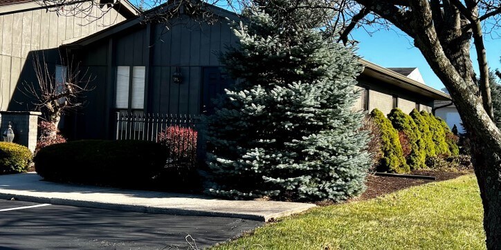 More Photos Of 431-433 Windsor Park Dr, Dayton Office For Lease