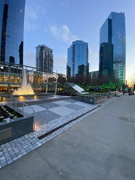 More Photos Of 991-993 Hornby St, Vancouver Apartments For Sale