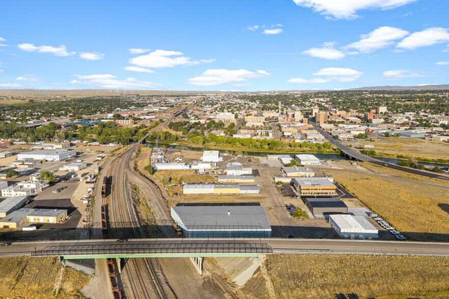 More Photos Of 888 Antler Dr, Casper Warehouse For Lease
