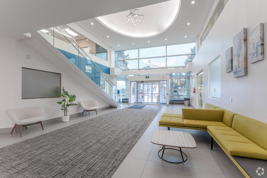 More Photos Of 5500 N Service Rd, Burlington Office For Lease
