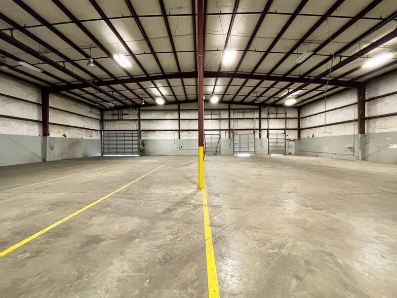More Photos Of 244 Pine Barren Rd, Pooler Warehouse For Lease
