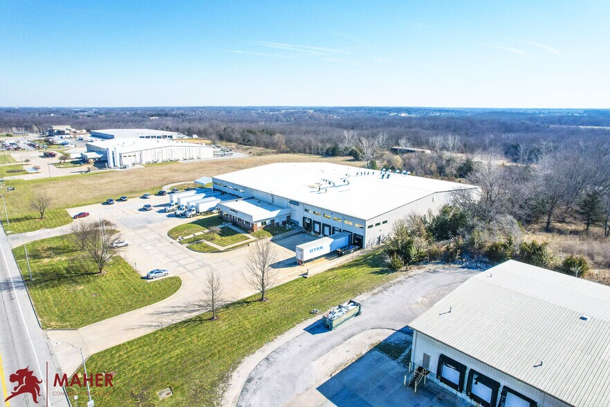 More Photos Of 2600 Maguire Blvd, Columbia Industrial For Sale