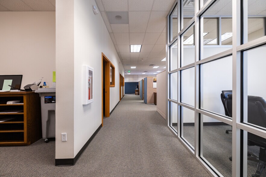 More Photos Of 407 Pine St, Mount Vernon Office Residential For Lease