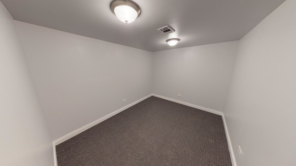 More Photos Of 5710-5712 S Central Ave, Chicago Warehouse For Sale