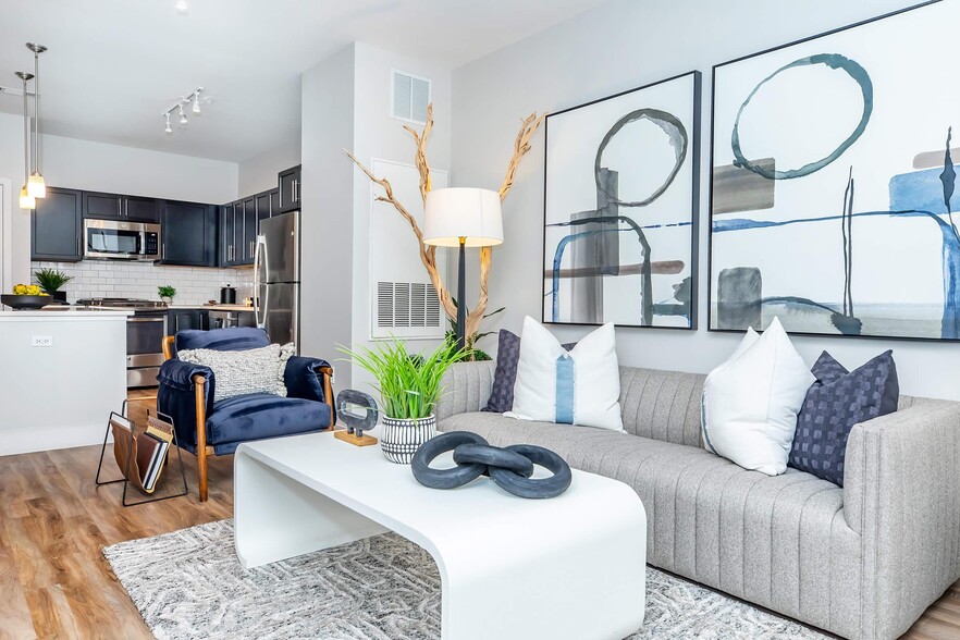 More Photos Of 515 West Ave, Norwalk Unknown For Lease