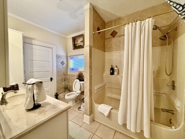 More Photos Of 101 Webb Rd E, Bell Buckle Hospitality For Sale