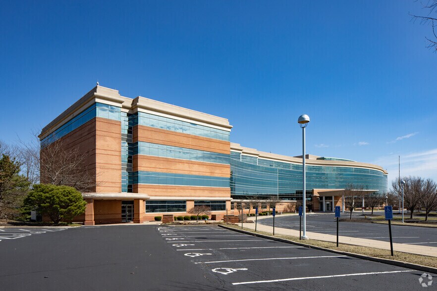 Primary Photo Of 25 Atlantic Ave, Erlanger Office For Lease