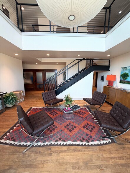 More Photos Of 480 NW 36th St, Oklahoma City Office For Lease