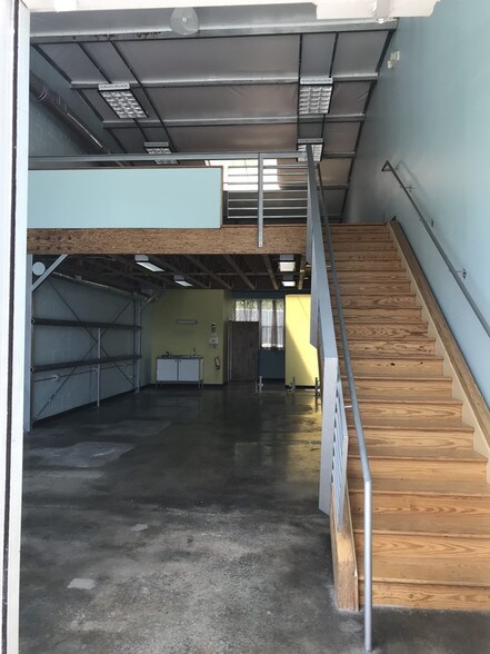 More Photos Of 2752 E Ponce de Leon Ave, Decatur Unknown For Lease