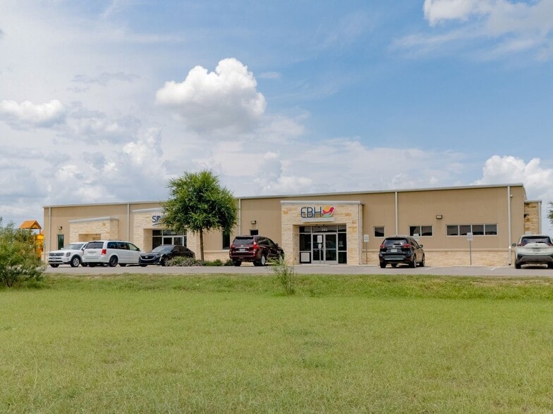 Primary Photo Of 133 Windy Meadows Dr, Schertz Medical For Sale