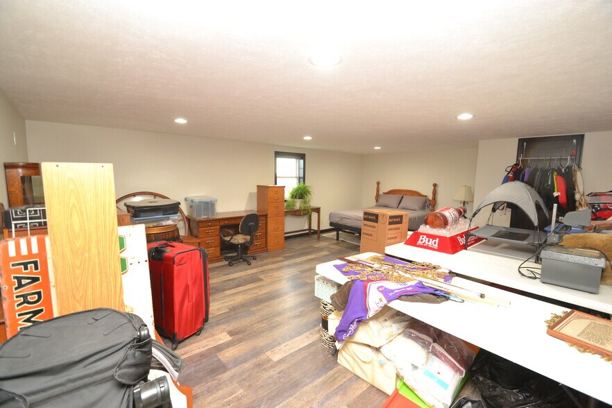 More Photos Of 3247 E State Road 28, Tipton Warehouse For Sale
