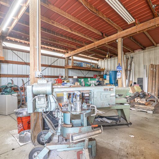 More Photos Of 720 NE Granger Ave, Corvallis Manufacturing For Sale