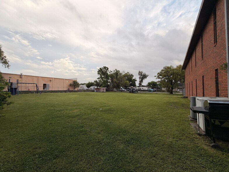 More Photos Of 2627 Lehigh Ave, Kissimmee Specialty For Sale