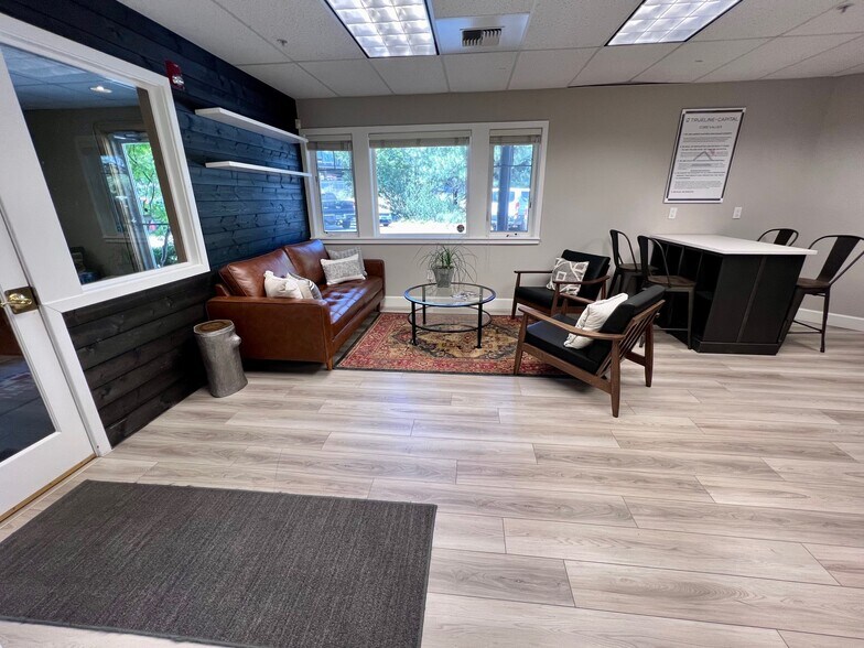 More Photos Of 547 SW 13th St, Bend Office For Lease