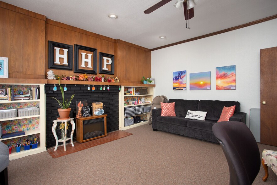 More Photos Of 1721 S Tyler St, Amarillo Office For Sale