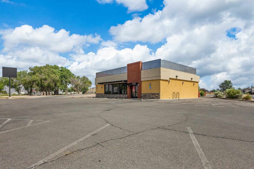 More Photos Of 1041 Highway 6 And 50, Fruita Fast Food For Sale