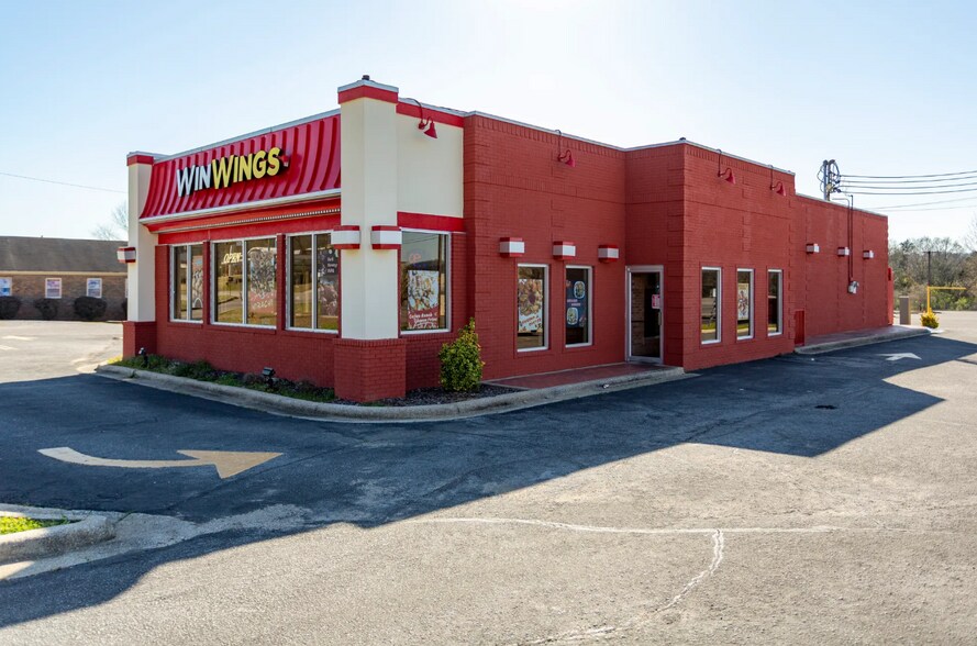More Photos Of 3530 Pelham Pky, Pelham Fast Food For Sale