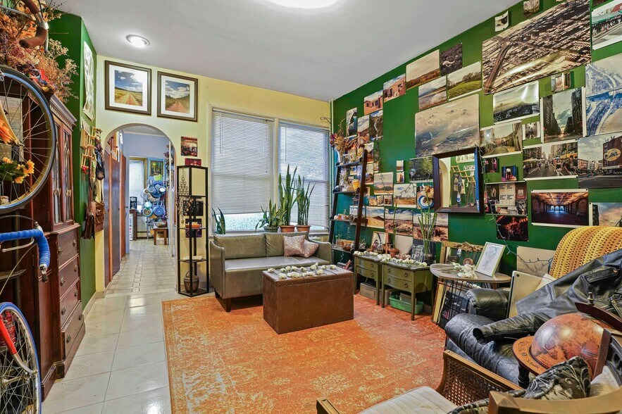 More Photos Of 1920 Palmetto St, Ridgewood Dormitory For Sale