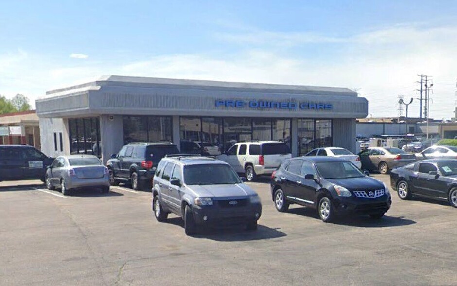 Primary Photo Of 2723 S Mendenhall Rd, Memphis Auto Dealership For Sale