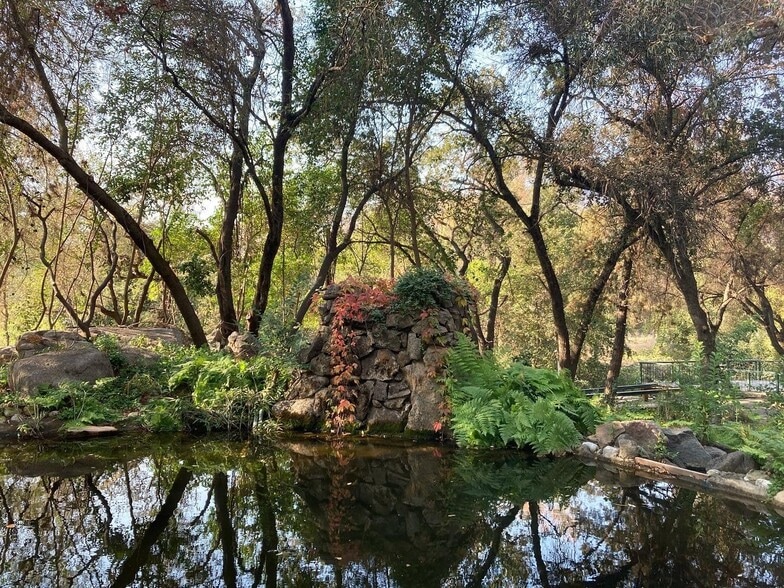 More Photos Of 42975 Sierra Dr, Three Rivers Hotel For Sale