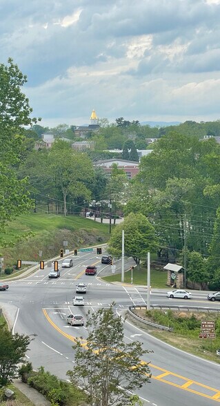 More Photos Of 20 Mountain Dr, Dahlonega Hotel For Sale