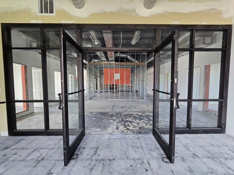 More Photos Of 701 Mutual Ct, Raleigh Office For Sale