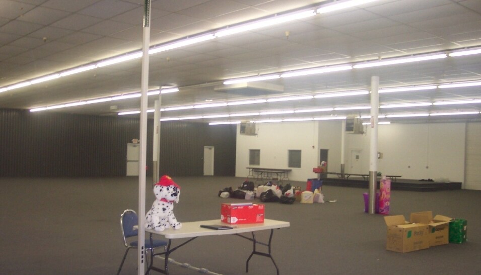 More Photos Of 284-306 Lafayette St, London Freestanding For Lease