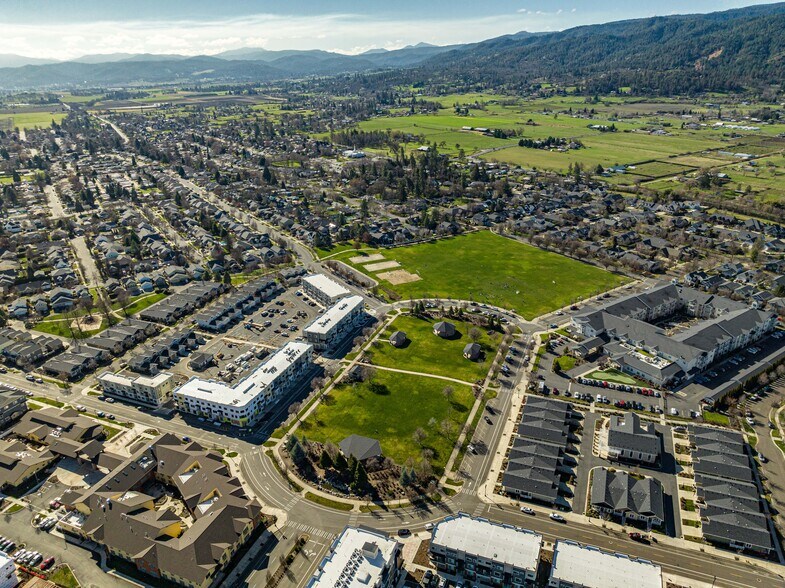 More Photos Of 0 Boulder Ridge St, Central Point Land For Sale