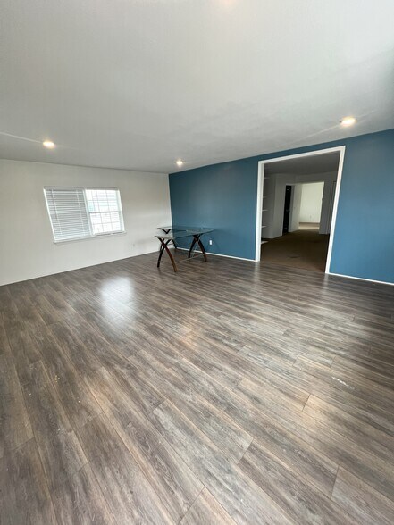 More Photos Of 742B, Winter Park Office For Lease