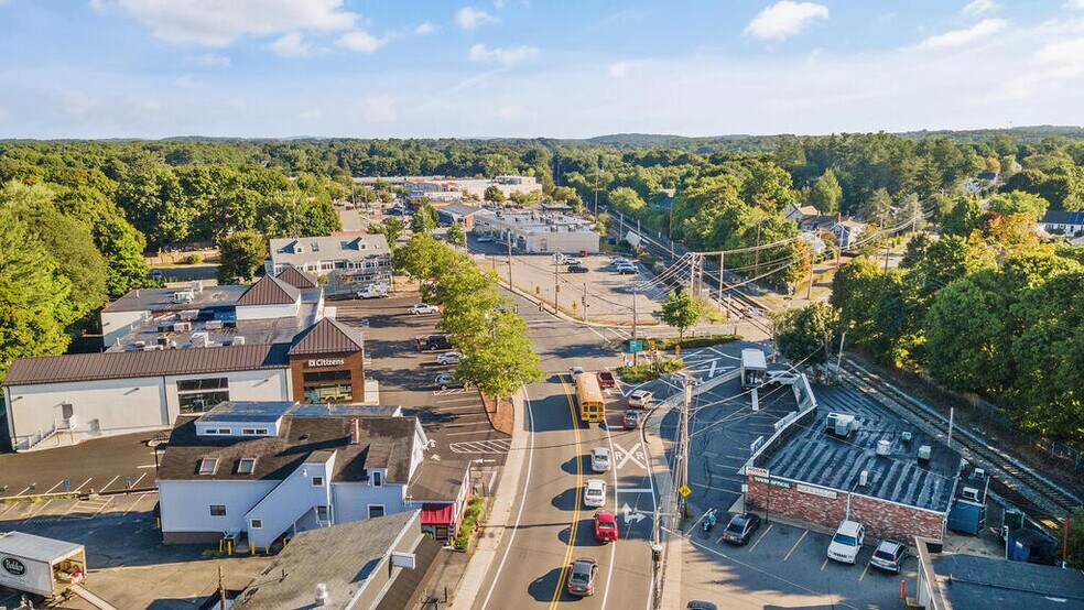More Photos Of 139 Dodge St, Beverly Storefront For Sale