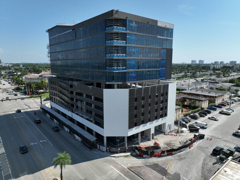 More Photos Of 800 N Federal Hwy, Hallandale Beach Medical For Sale
