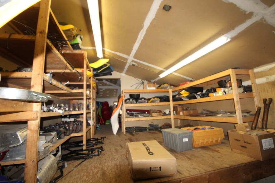 More Photos Of 585 S Main St, Central Square Auto Dealership For Sale