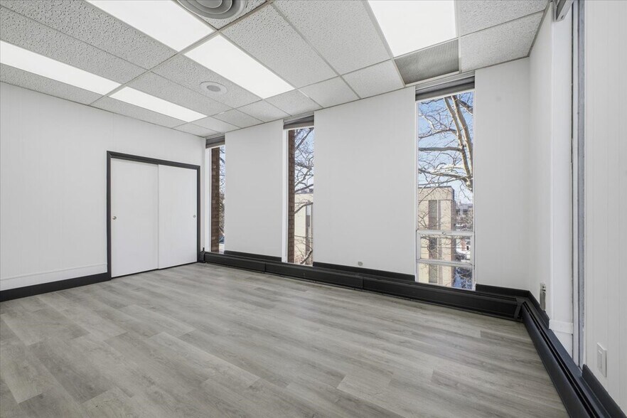 More Photos Of 99 Morris Ave, Springfield Office For Lease