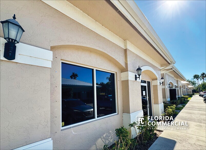 More Photos Of 609-673 SE Central Pky, Stuart Office For Sale