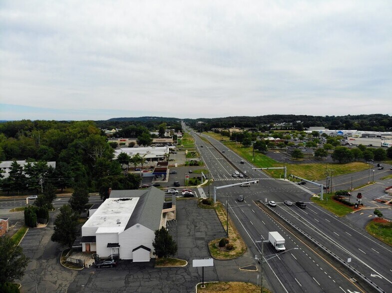 More Photos Of 3203 Berlin Tpke, Newington General Retail For Sale