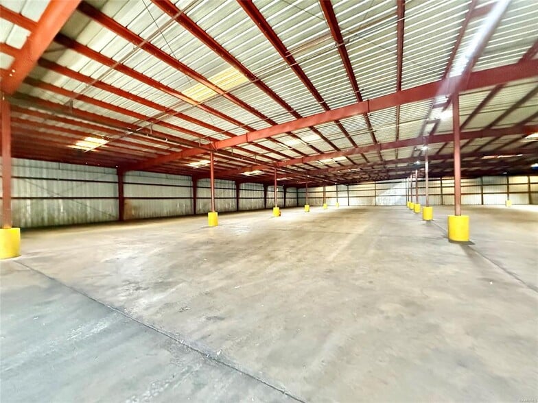 More Photos Of 2210 Alabama Ave, Selma Warehouse For Lease