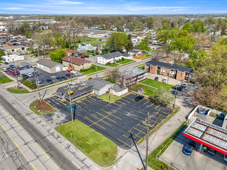 More Photos Of 35676 Van Born Rd, Wayne Restaurant For Sale