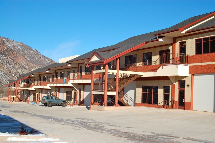 More Photos Of 2550 Highway 82, Glenwood Springs Showroom For Sale