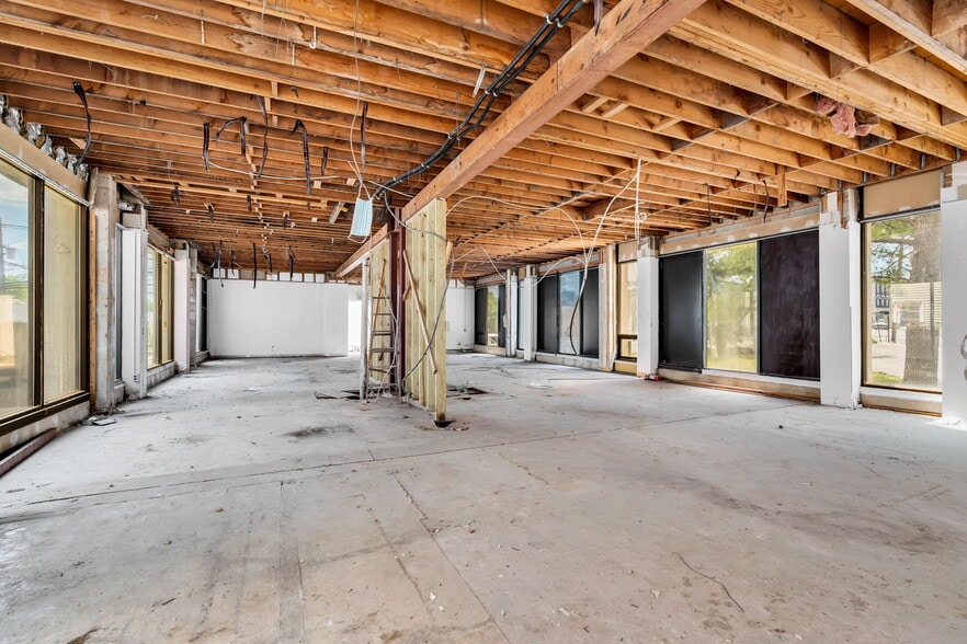 More Photos Of 441-443 E Westfield Ave, Roselle Park Medical For Sale