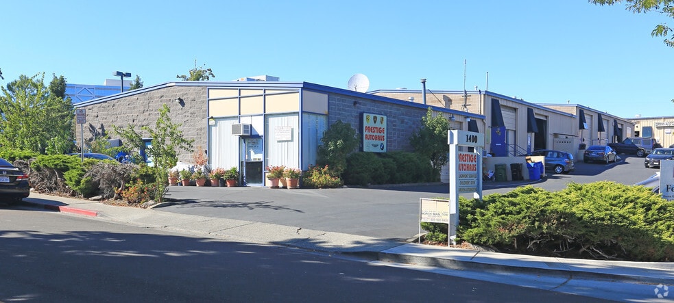 Primary Photo Of 1400 Central Rd, Walnut Creek Auto Repair For Lease