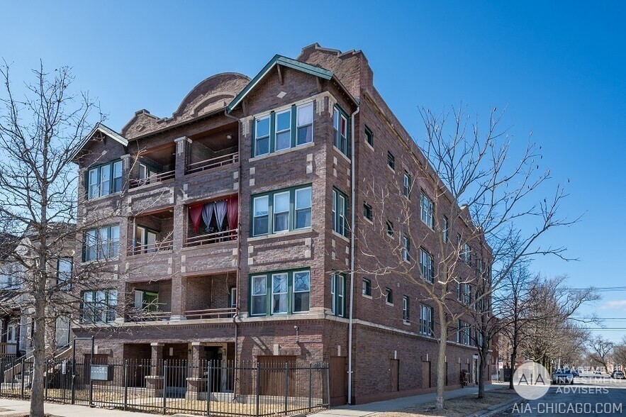 Primary Photo Of 6400 S Peoria St, Chicago Multifamily For Sale