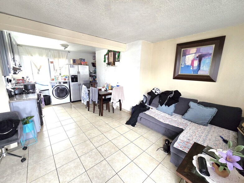 More Photos Of 9234 Graham Ave, Los Angeles Apartments For Sale