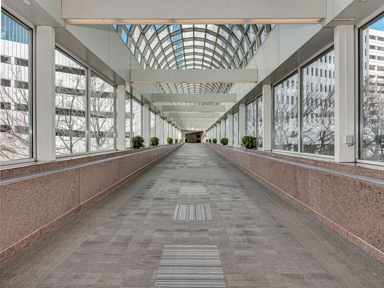 More Photos Of 301 S College St, Charlotte Office For Lease